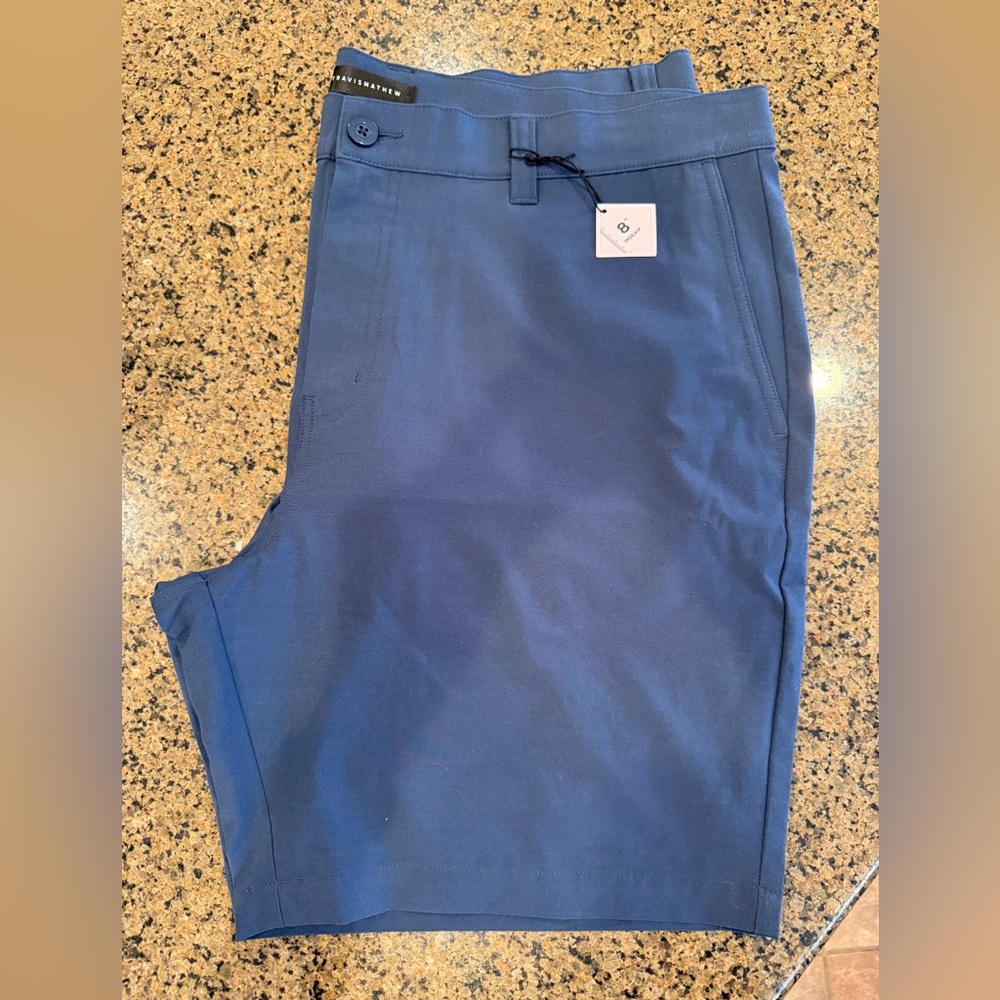 Travis Mathew Navy Flat Front Men's Shorts NWT